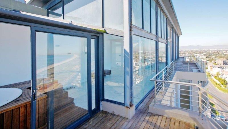 3 Bedroom Property for Sale in Table View Western Cape